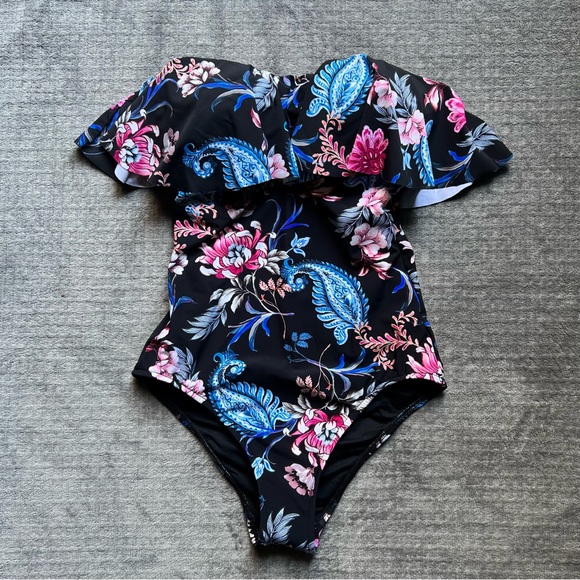 NEW Seafolly Sz 4 Winter Garden C/D Cup Bandeau One Piece Swimsuit Floral Black - Picture 2 of 15